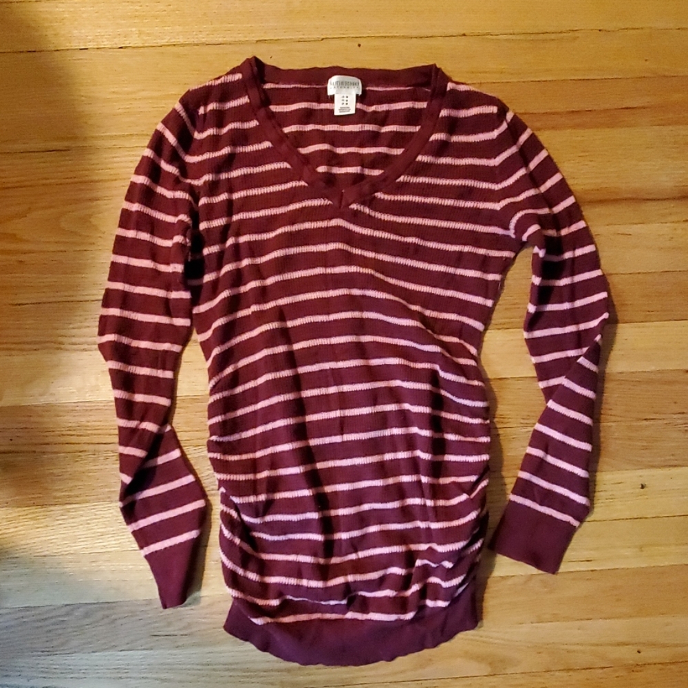 Motherhood maternity sweater